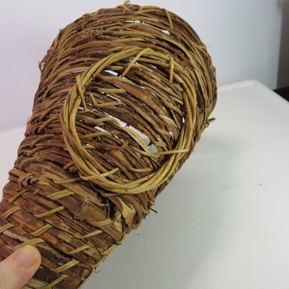 Rustic Cornucopia 8" tall Wicker Basket Natural Colored Woven Rattan Fall - Picture 12 of 13